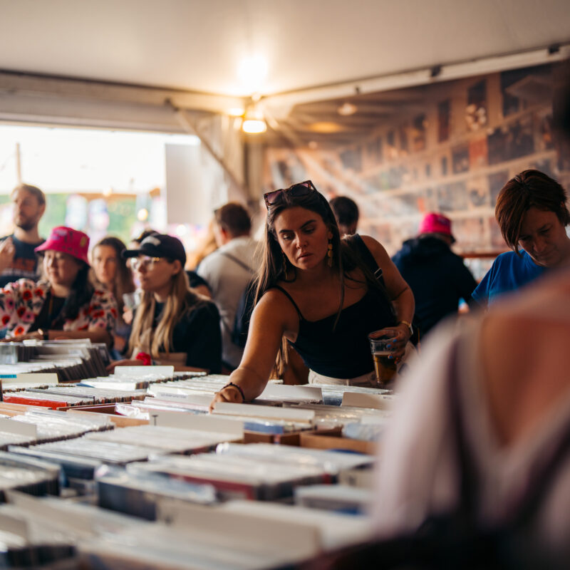 Kom langs in de Pinkpop Record Store voor exclusieve signeersessies!
